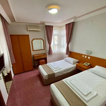 Amanda 酒店 凯梅尔